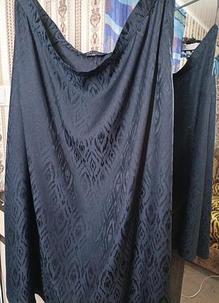 Шикарна  спідниця щільний атлас , розмір 54-56