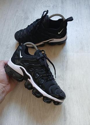 Кроссовки nike air vapormax plus оригинал.