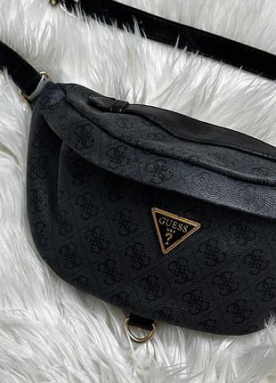 Сумка бананка guess