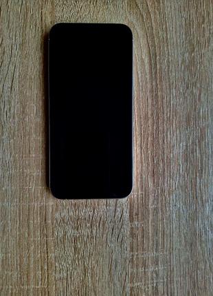 Iphone 15 pro max 2564 фото