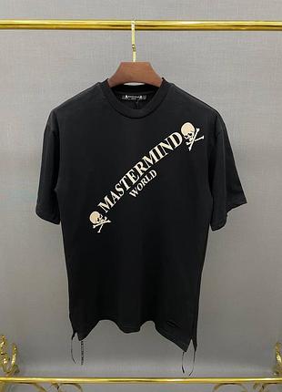 Чоловіча футболка mastermind в чорному кольорі