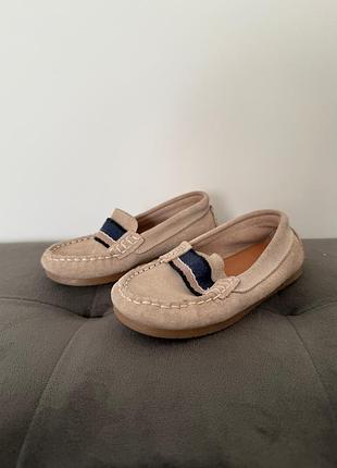 Замшеві мокасини zara