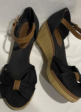 Жіночі босоніжки tommy hilfiger