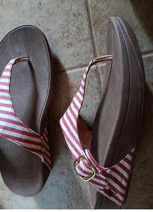 Шлепанцы легкие