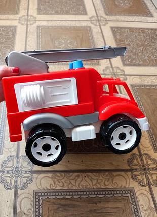 Іграшка дитяча, пожежна машина