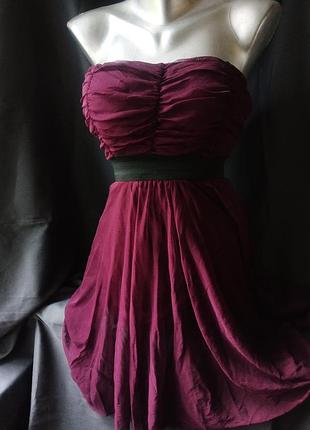 Бордовое платье из сетки