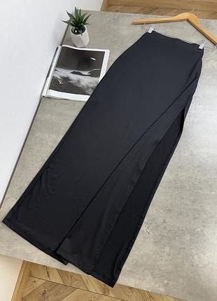 Спідниця з розрізом
