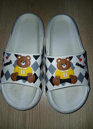 Пляжные тапочки для девочки