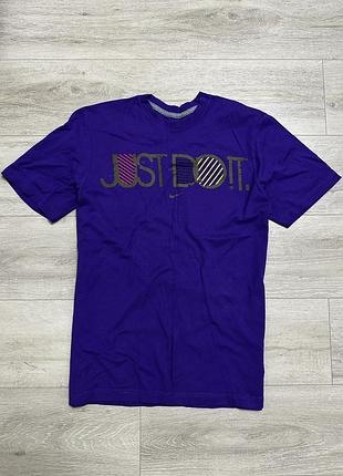 Вінтажна футболка nike just do it