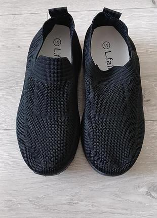 Кросівки легкі на літо