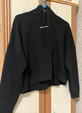 Вкорочене худі