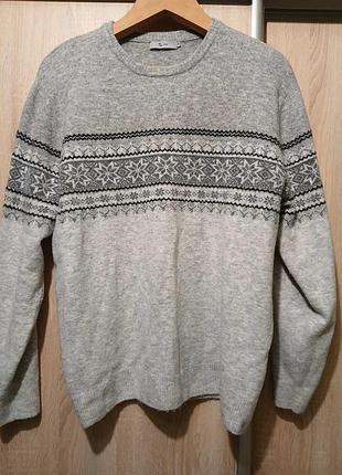 Светр в дуже гарному стані чоловічий светр