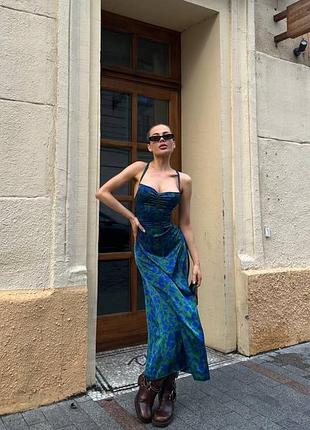 Стильна сукня міді 2