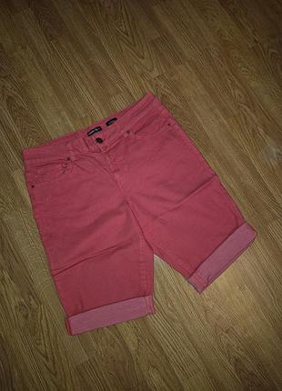 Фирменные качественные шорты шортики