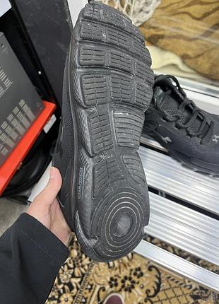 Чоловічі кросівки under armour charged