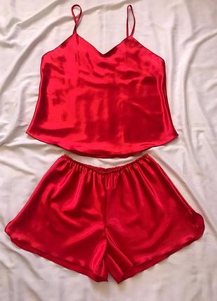 Женские пижамы атласные майка и шорты. женская одежда для дома и сна.