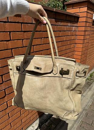 Итальянская винтажная кожаная женская сумка цвет taupe в стиле hermes