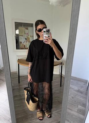 Стильна футболка з мереживом оверсайз крою та спідниця з мереживом