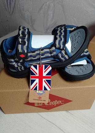 Босоніжки  lee cooper
