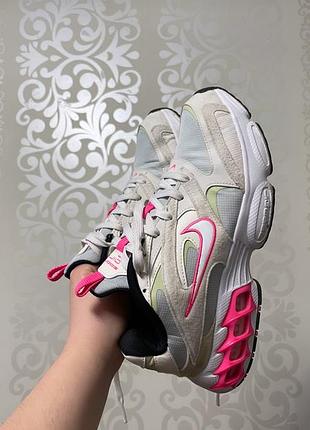 Летние яркие кроссовки nike (оригинальные). продаю, так как не подойти размер