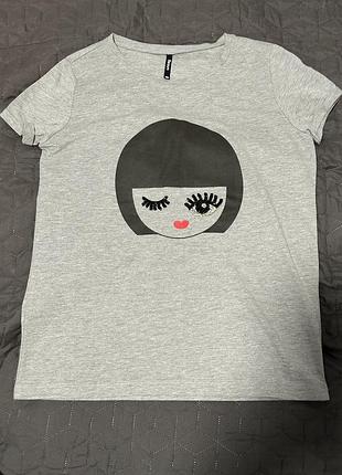 Новая интересная футболка с принтом