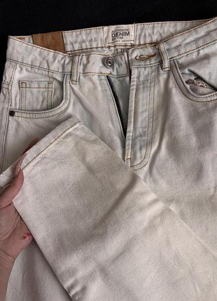 Женские джинсы zara