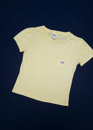 Базова футболка з кишенькою guess оригінал