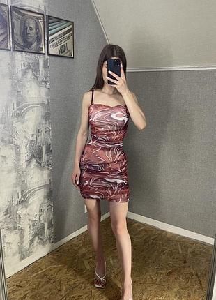 Гарна міні сукня с лямками