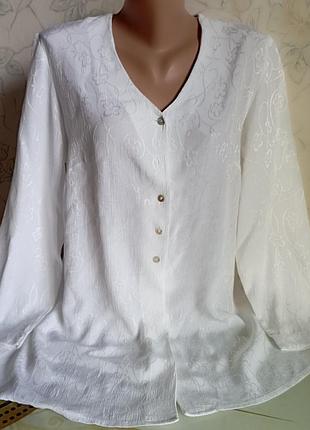 Блуза біла подовжена з вишивкою principles