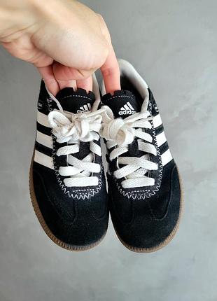 Кроссовки adidas