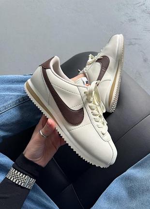 Кроссовки женские nike cortez beige brown