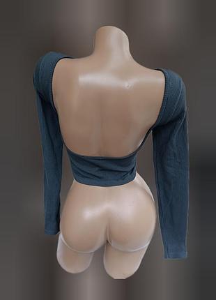 Сіра еластична кофта в рубчик з відкритою спиною жіноча