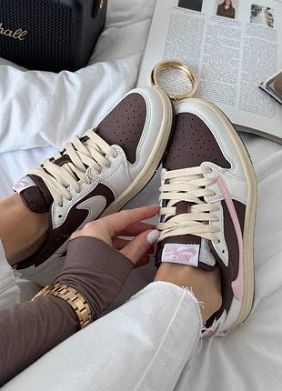 Кросівки жіночі jordan low