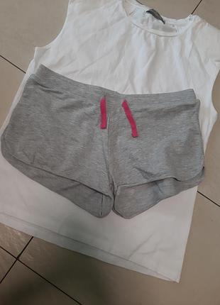 Серые трикотажные шорты на девочку 10-12 лет