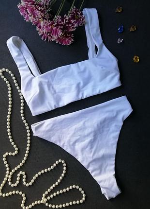 Роздільний білий купальник asos з високими стрінгами
