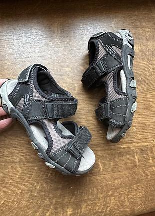 Босоніжки superfit р28 стелька 18см