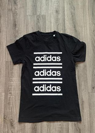 Футболка adidas
