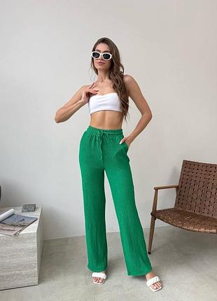 Стильные комфортные летние легкие женские брюки с карманами на завязке на резинке