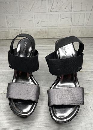 Крутые босоножки calvin klein elena  размер 37-38