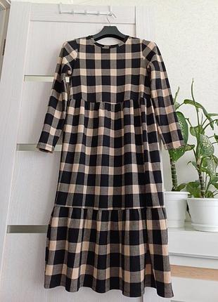 Платье на м