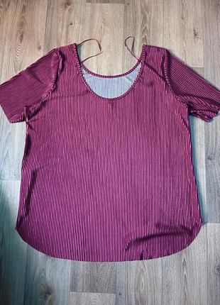 Нова гарнюща жін футболочка xxl