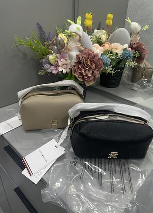 Міні кросбоді tommy hilfiger