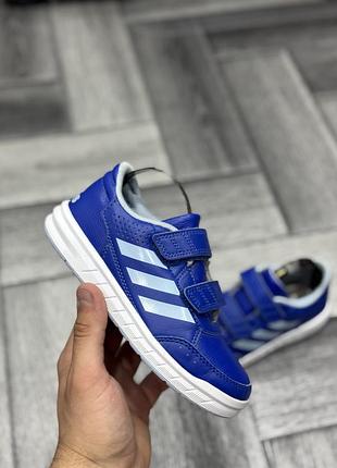 Кроссовки adidas