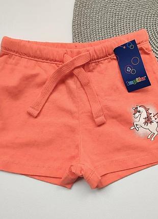 Шорти на дівчинку 86/92