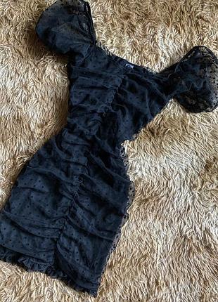 Фатинова сукня