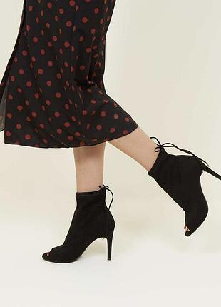 Босоножки замш heels