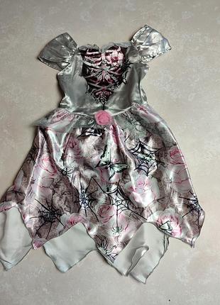 Платье на хеллоуин на 3-4 года