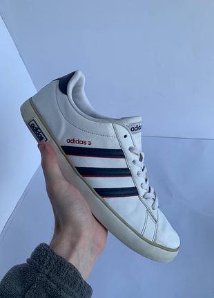 Кроссовки adidas neo