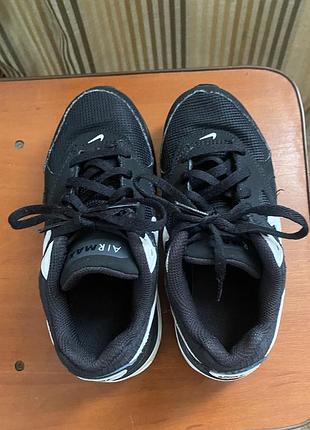 Кросівки nike3 фото