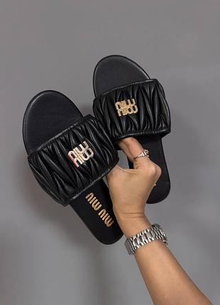 Matelassé nappa black